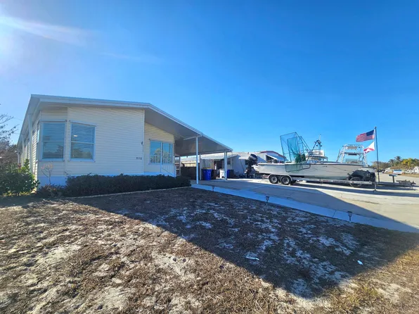 8110 SE Eagle Avenue, Hobe Sound, FL 33455