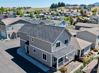 1121 Sundial Ln, Moscow, ID 83843