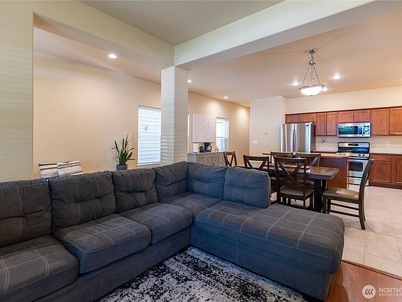 4th image of 4959 Balustrade Boulevard SE