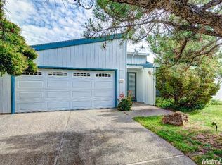 707 Hacienda Ave, Davis, CA 95616
