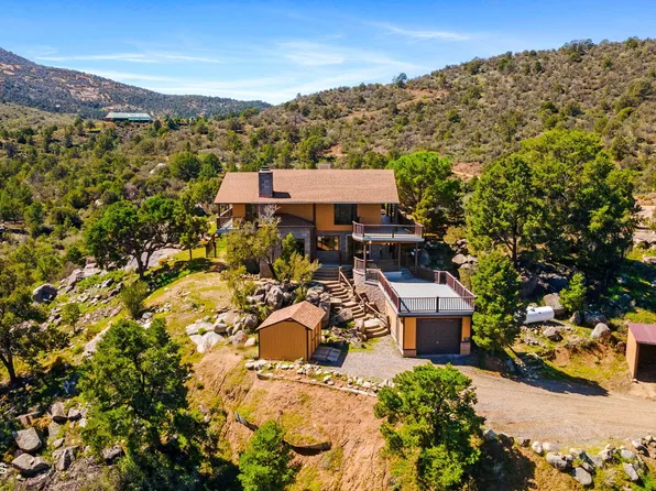 18205 W Buckhorn Dr, Peeples Valley, AZ 86332
