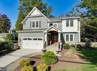 121 Tapawingo Rd SW, Vienna, VA 22180