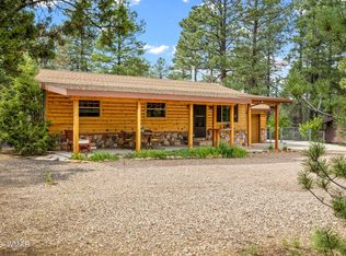 3304 Pine Ridge Dr, Overgaard, AZ 85933