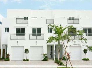 814 NE 19th Ave, Fort Lauderdale, FL 33304