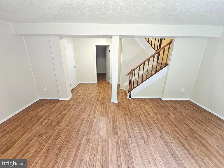17021 Moss Side Ln — Photo 46