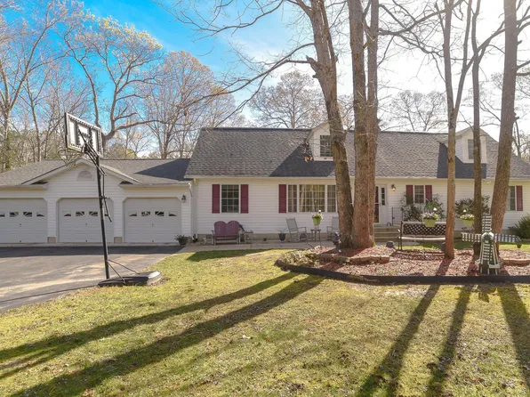 20840 Aster Dr, Callaway, MD 20620