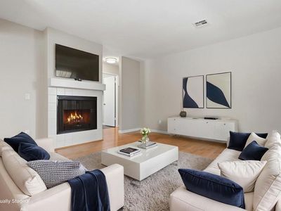 10331 Azuaga St Unit 231, San Diego, CA, 92129