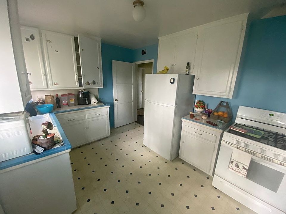 1st image of 5129 Pirotte Dr