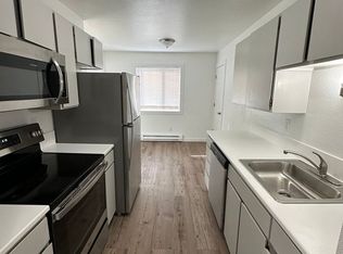 15847 SE Stark St #23, Portland, OR 97233