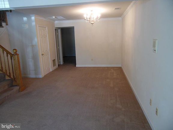 4th image of 504 Quince Ct