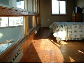 Loft bedroom overlooking Pool!