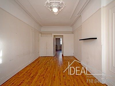2nd image of 909 Bedford Ave APT 2