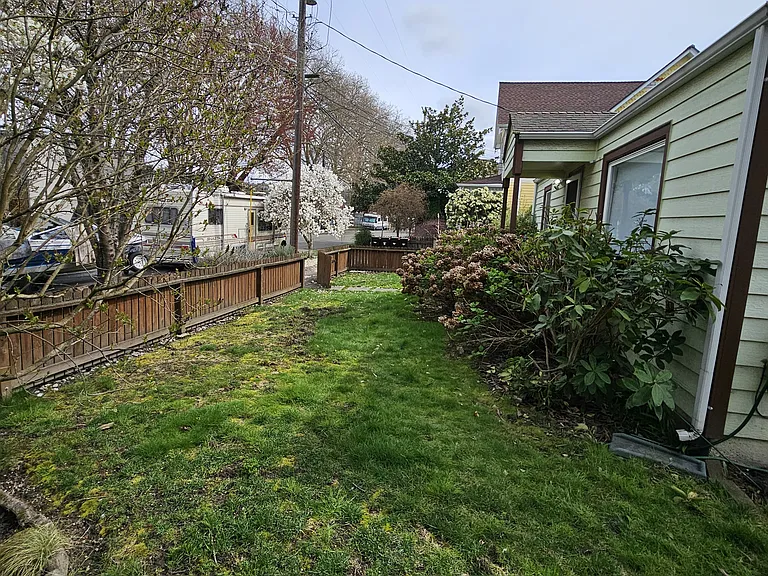 735 S Homer St — Photo 11