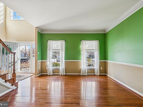 4th image of 49 Brooks Rd