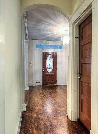 4th image of 3111 Hanes Ave