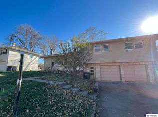 6251 Curtis Ave, Omaha, NE 68104