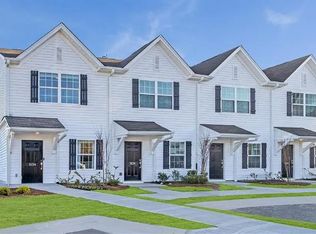3134 Fall Hills Dr, Winston Salem, NC 27103