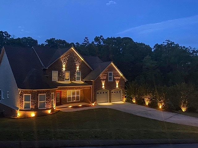 1st image of 2645 Winter Garden Dr