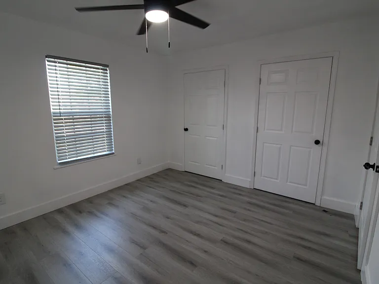 145 4th Ave #C4 — Photo 11