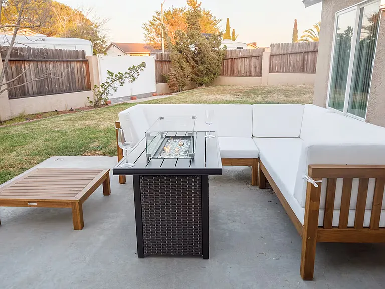 8449 Travis Ct — Photo 14
