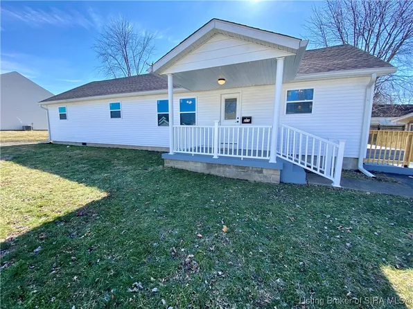 211 Clark Road, Charlestown, IN 47111