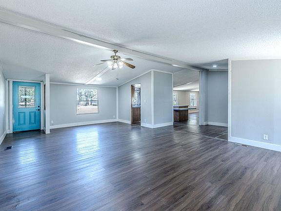 3rd image of 1808 Falcon Oaks Dr
