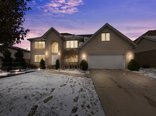 1897 169th Pl, South Holland, IL 60473