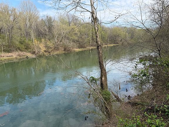 5th image of 269 Riverview Rd