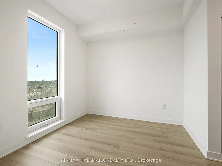 1185 Dupont St #627 — Photo 15