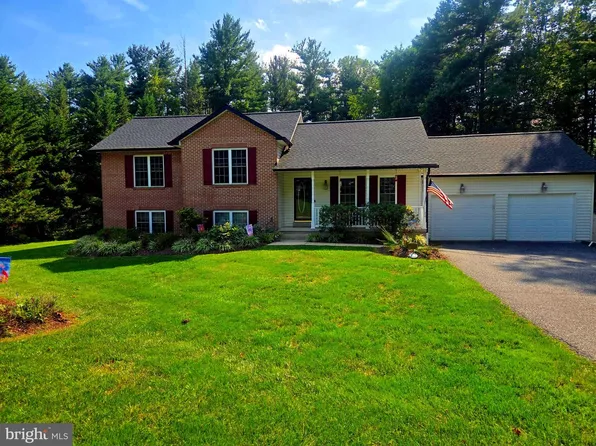 2530 Barrymore Dr, Westminster, MD 21158