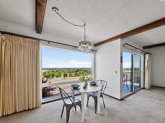 5th image of 2401 W Canal Dr #D-1