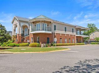 120 15th St E APT 220, Tuscaloosa, AL 35401