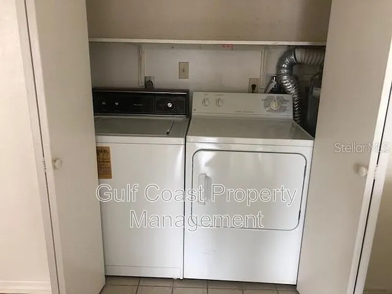 2125 Pueblo Cir #V-7 — Photo 19