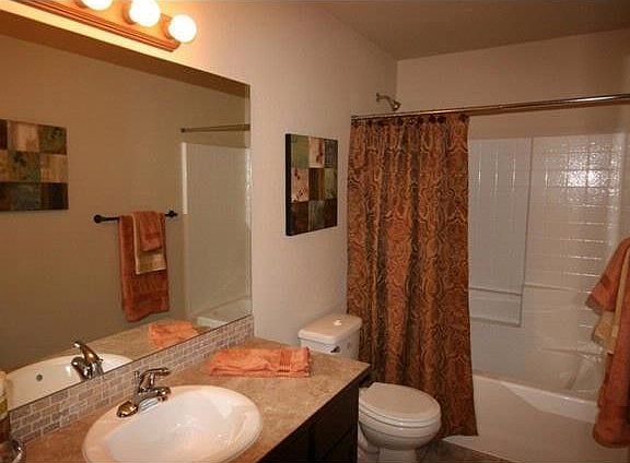 5th image of 10627 SE 273rd Ct