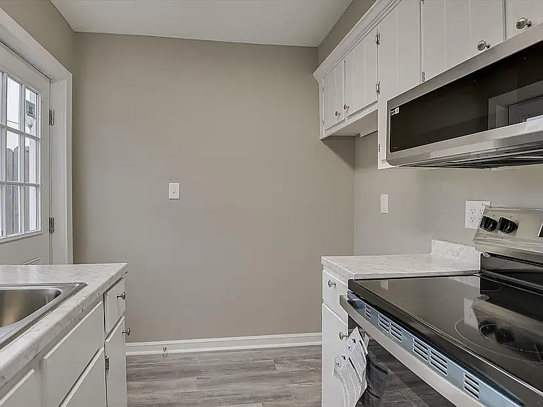 801 Monte Sano Ave #B1 — Photo 8