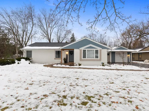 211 Madero DRIVE, Thiensville, WI 53092