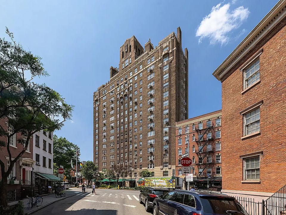 1st image of 45 Christopher St APT 3B