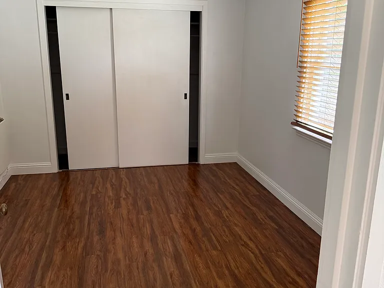 2908 S St — Photo 2