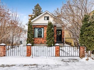 430 S 15th Ave NE, Calgary, AB T2E 1H4