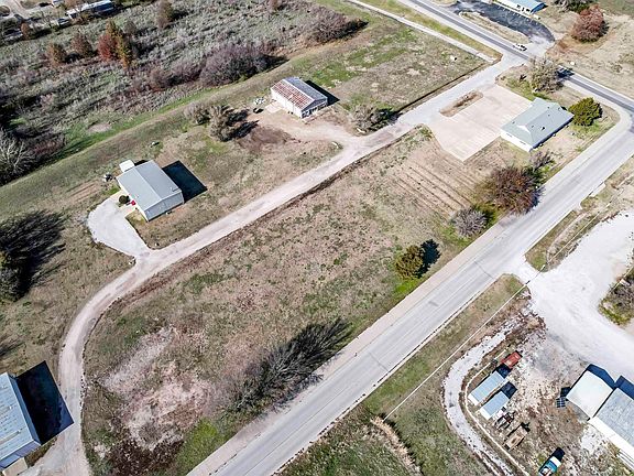 2nd image of 0 E Kansas Ave