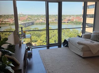 1111 19th St N APT 1601, Arlington, VA 22209