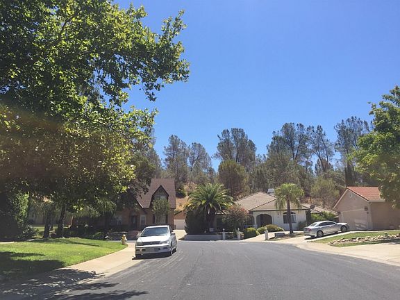 4th image of 154 Hopfield Dr