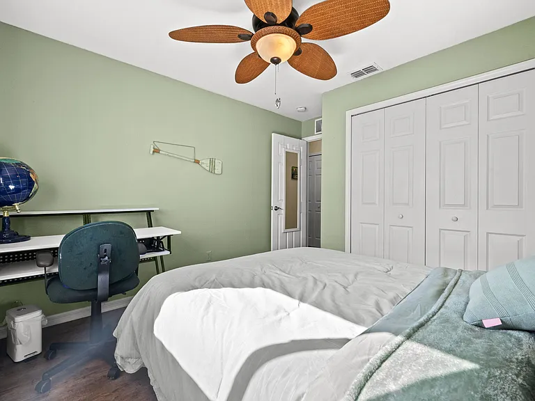 1118 NW 26th Ave — Photo 35