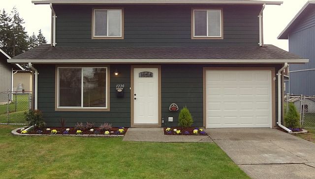 1st image of 1220 E 50th St