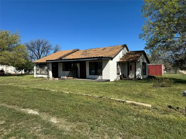 700 S 10th St, Haskell, TX 79521