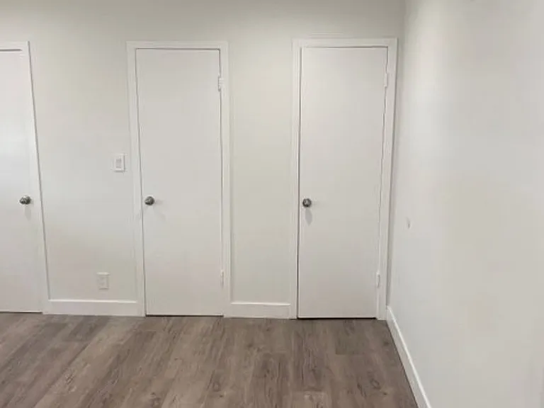 4324 Ventura Canyon Ave — Photo 19