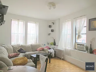 Rented by Bond New York