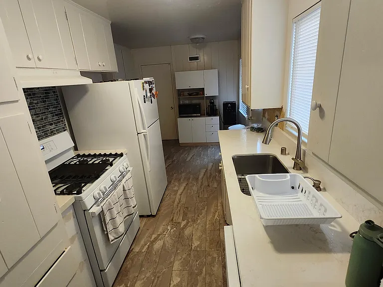 3751 Mount Aladin Ave — Photo 6
