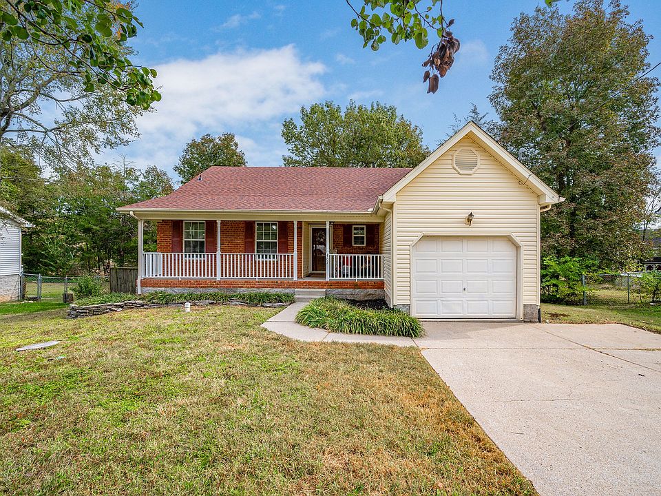 1st image of 407 Dellwood Dr