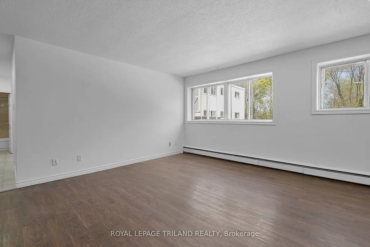 Building Photo - 25 Orchard St #306